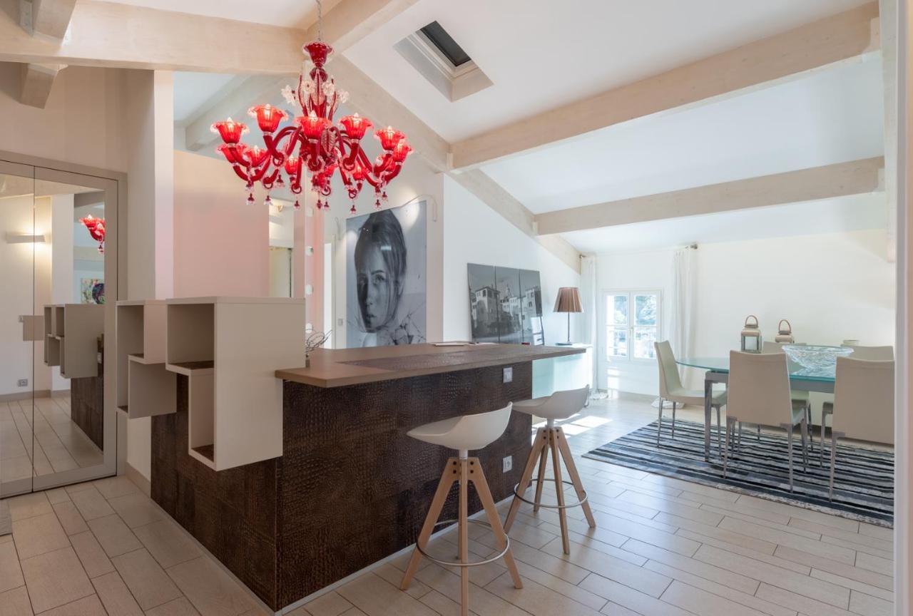 Appartement DELICE A Saint-Tropez Buitenkant foto